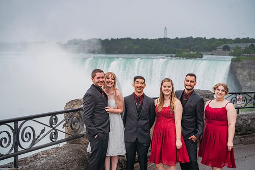 wedding party portrait