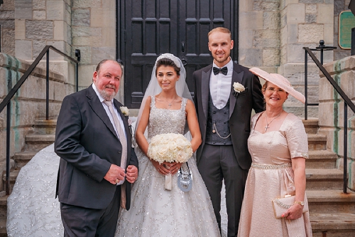 groom with parents 