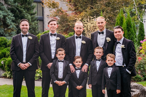 groom with groomsmen 